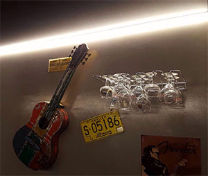 bar-led
